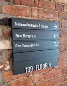 139 Main Directional Sign